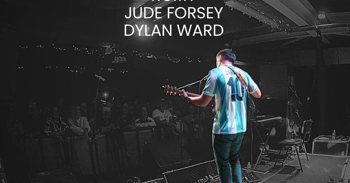 Pablo Carrizo live at MR SHAW HOUSE in Derby