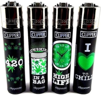 Clipper-Lighters-REUSABLE-Green-Leaves-48-ct-1