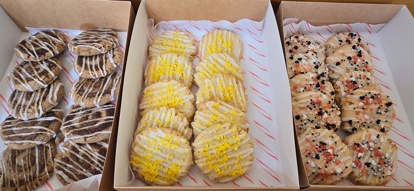 biscuits & sweet treats catering platter for events in Cornwall and Devon