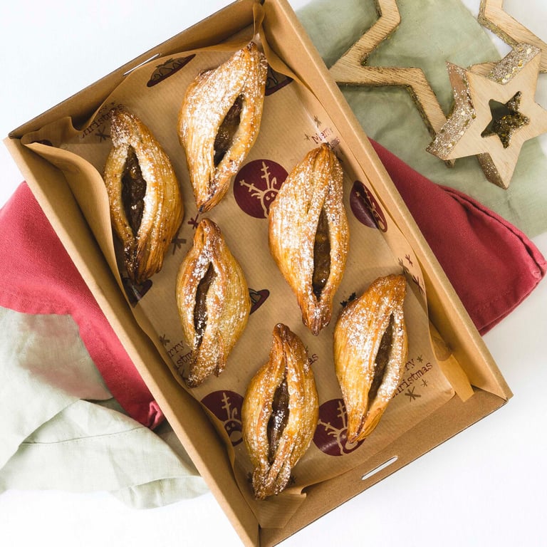 Apple & Cinnamon Mince Pastries — Salt Wind Catering