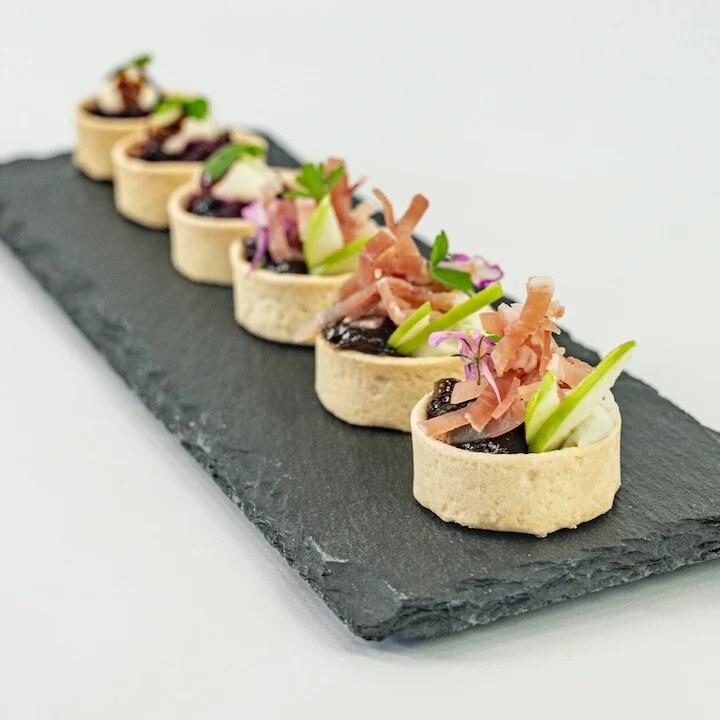 Prosciutto & Gorgonzola Tartlets — Salt Wind Catering