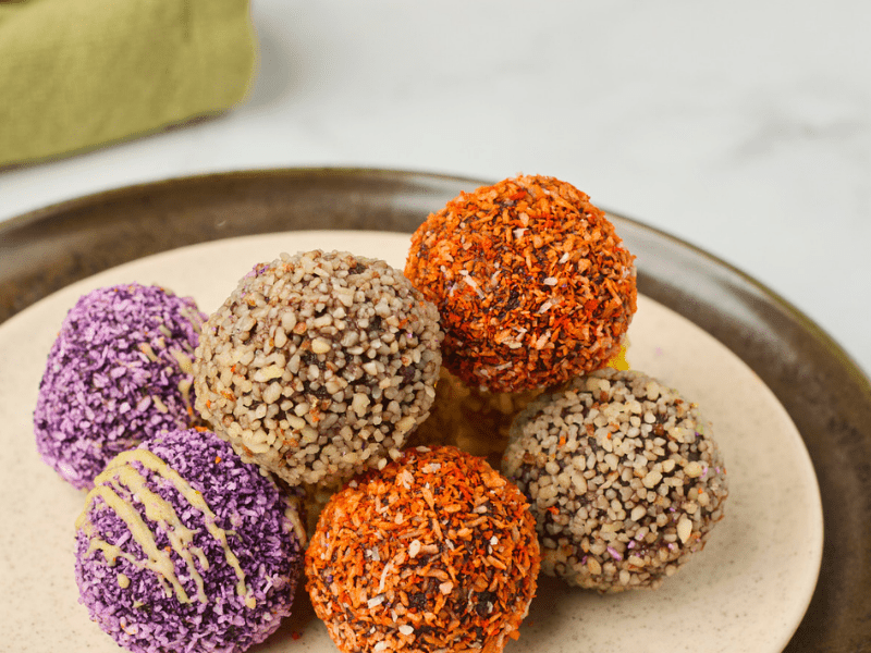 Protein Balls: Salt Wind Catering