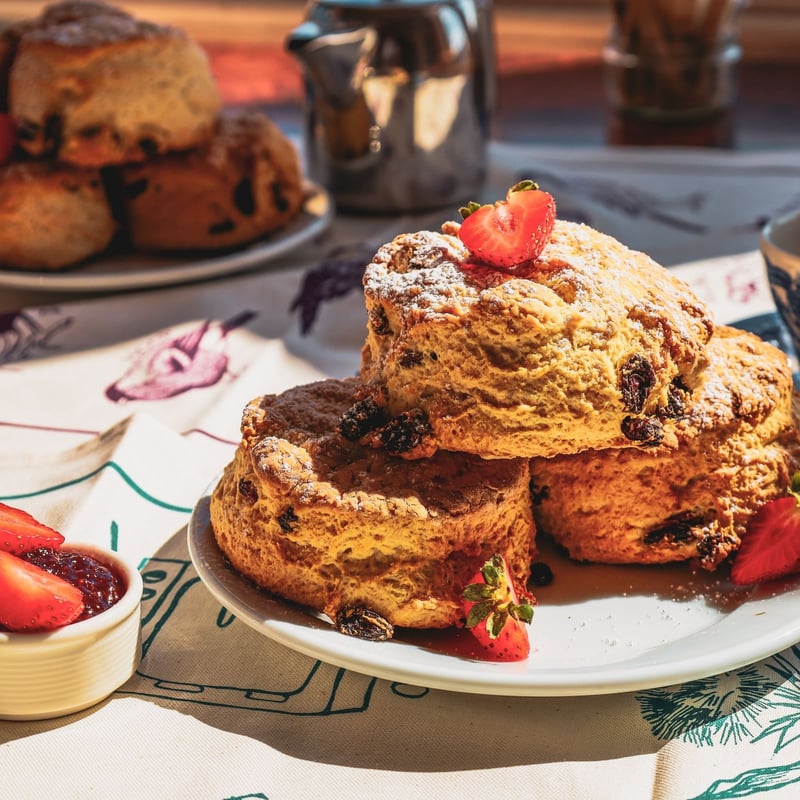 Cornish Cream Tea & Saffron Bun