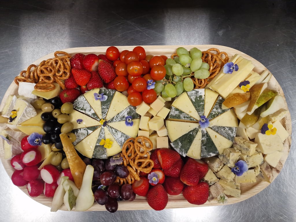 Cornish Cheese Board — Large