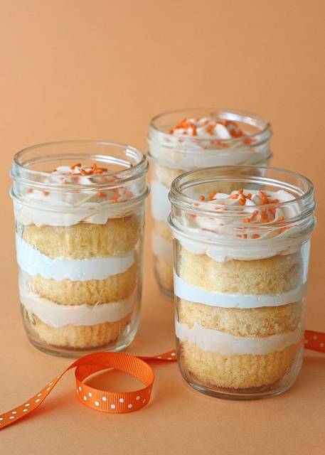 Cupcake in a Mason Jar