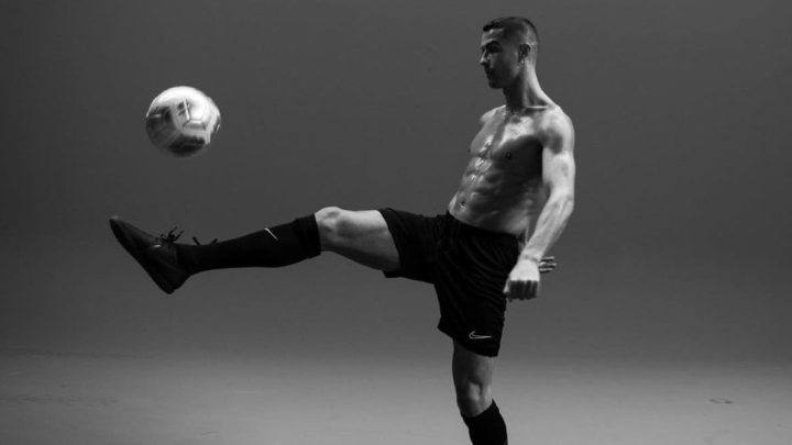 Routine Cristiano Ronaldo per forma fisica e longevità atletica