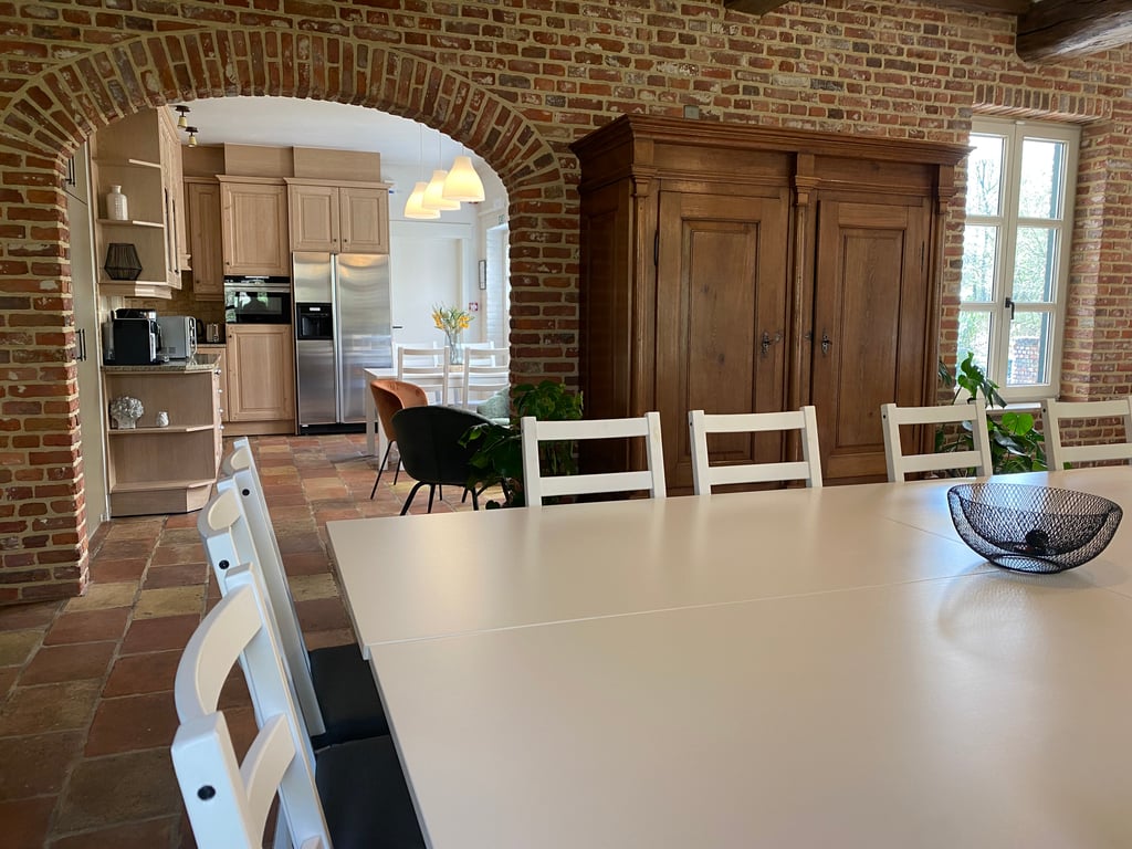 Hoogmolen Verblijf Watermolen Beneden Eetkamer Keuken · Landgoed De Hoogmolen in Oudsbergen