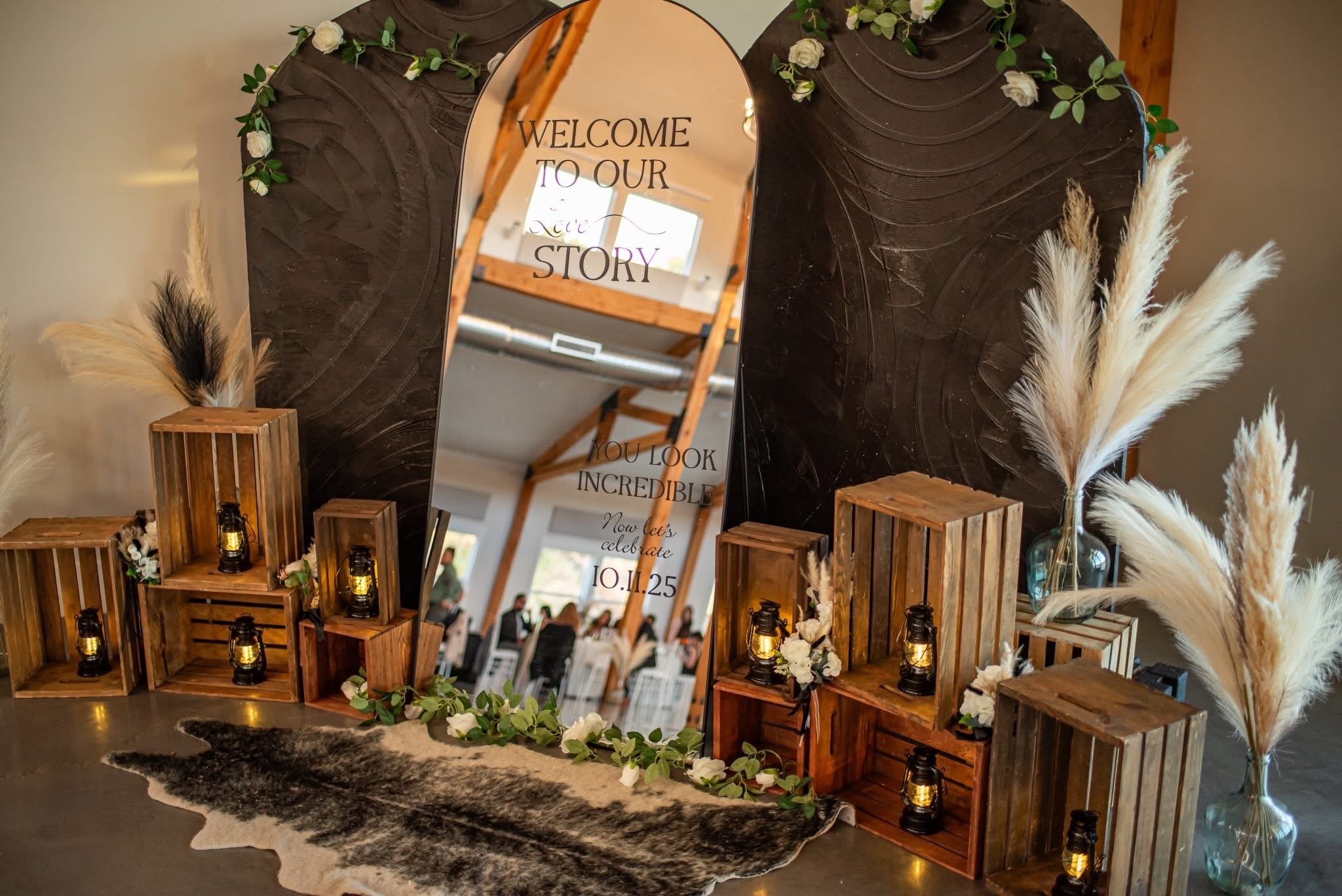 Fancy Fox Wedding & Event Decor photo 3
