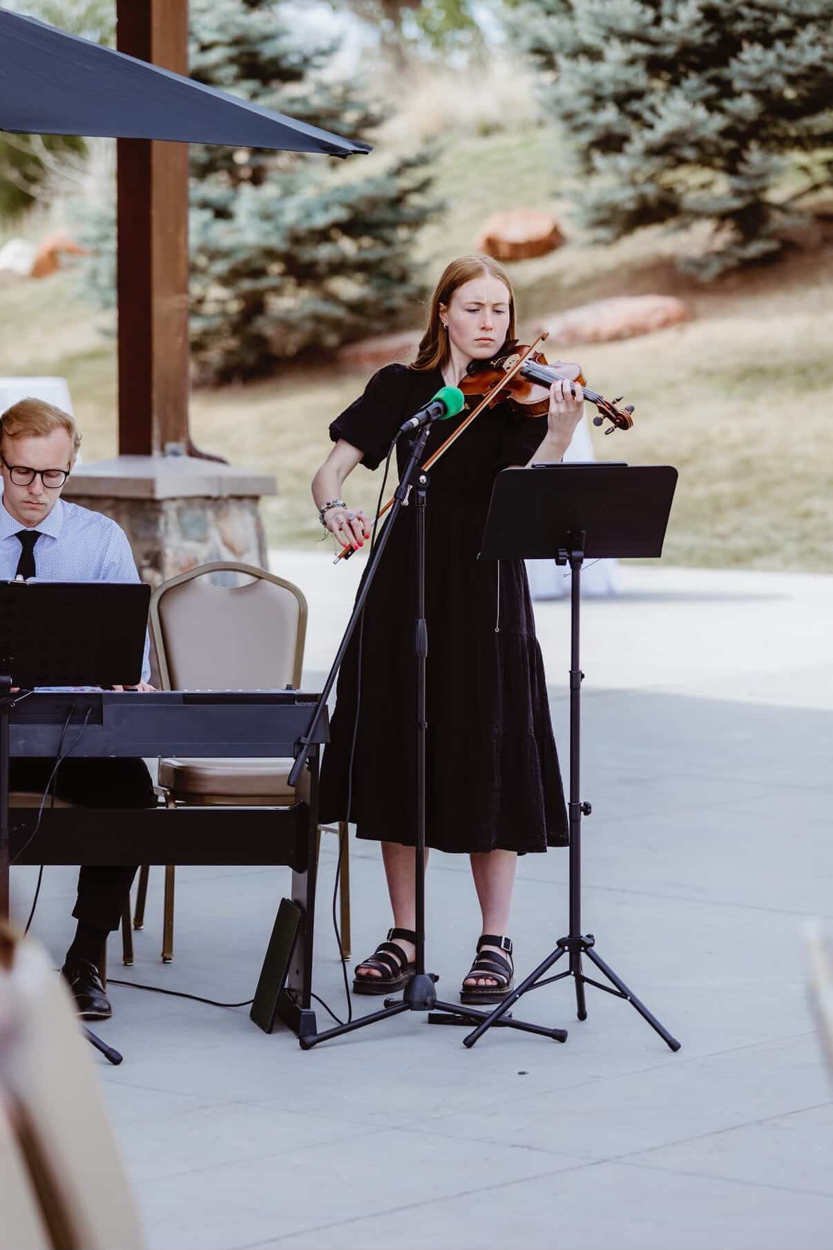 Clara Thomas Violin photo 4