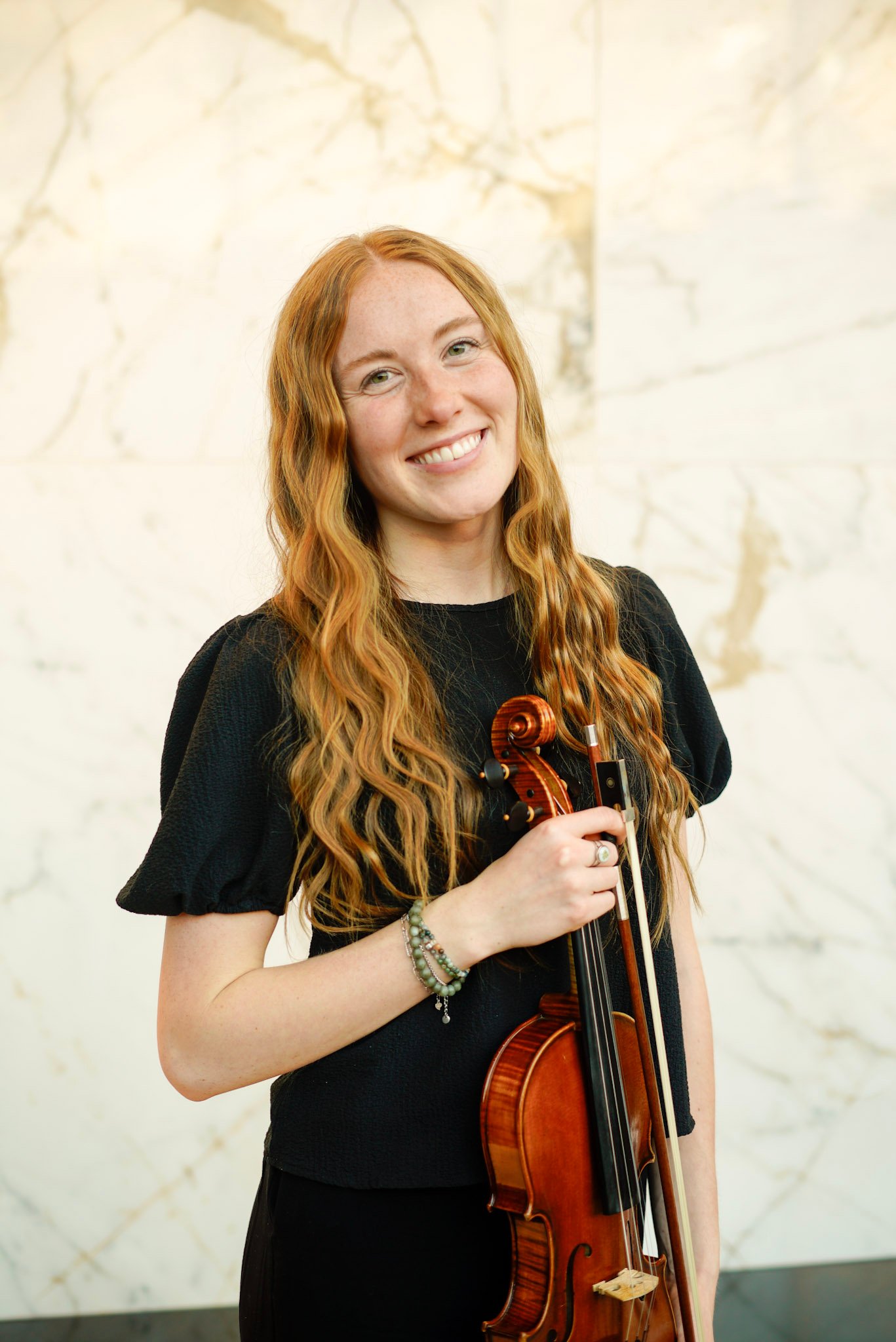 Clara Thomas
