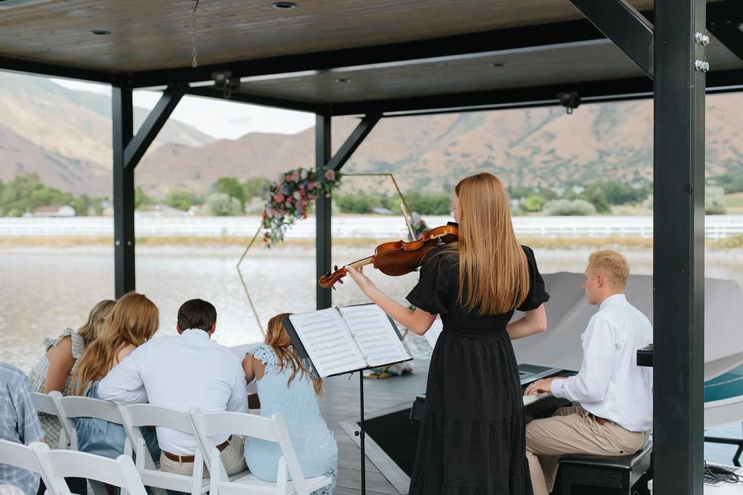 Clara Thomas Violin photo 5