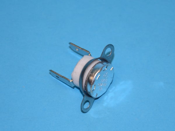 Cut-Out Thermostat 