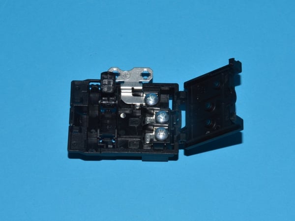 Connecting Clamp