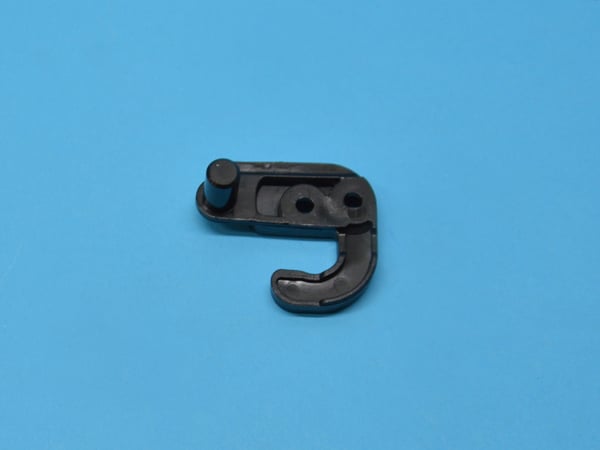 Door Catch R 9005