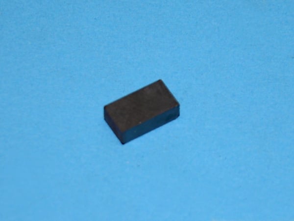 Magnet