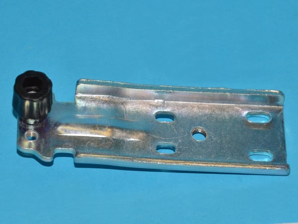 Lower Hinge