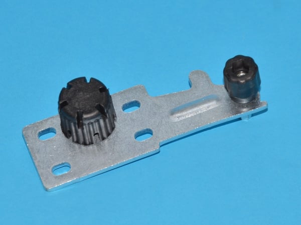 Lower Hinge Assembly
