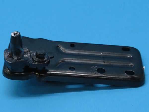Lower Hinge