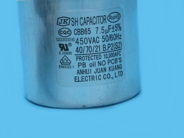 Compressor Capacitor 7U5F 450V