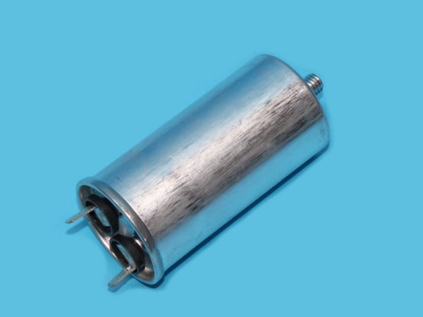 Capacitor Em