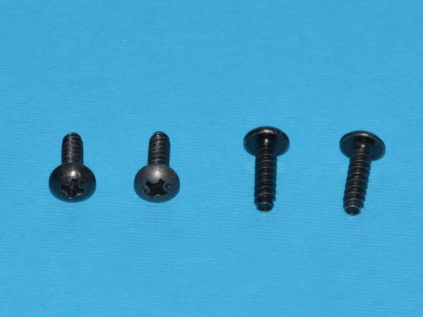 Stand Screw SET 32E5600EU(1001)