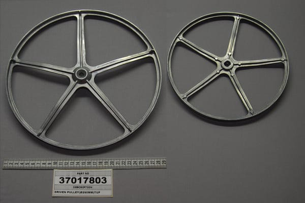Driven Pulley(�290Mm)Tuf