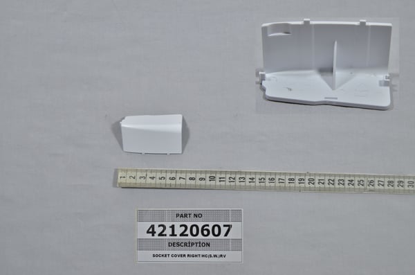 Socket Cover Right/Hc(S.W.)Rv