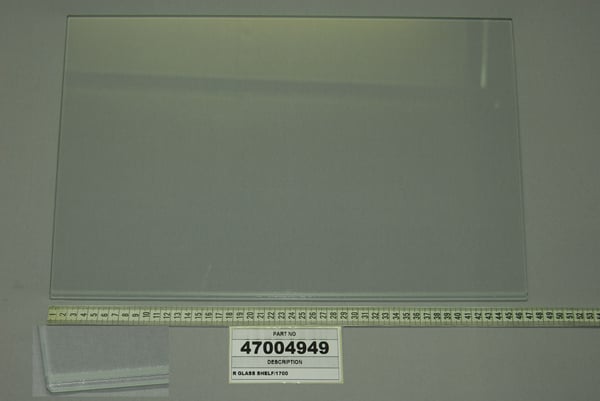R Glass Shelf/1700