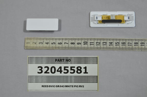 Reed/Svic/GR/643/White/Pic/RV2