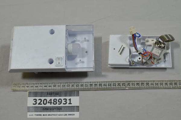 Lam. Therm. Box GR/2760 (F) 424$ Lda Swich