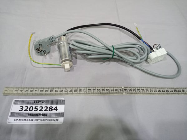 Cap.Sp.Cab.GR.AZ100CY1/2.5UF/2.5M/EU/Rg