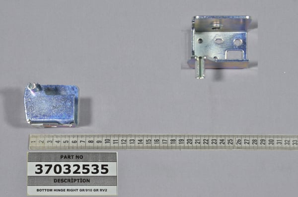 B/Hinge GR./910 Right RV2