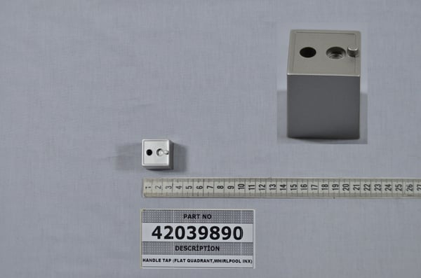 Handle Flat Quadrangle Supporter (Whinx)