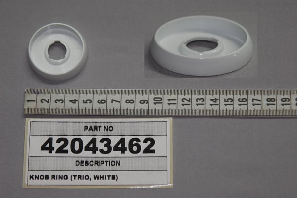 Knob Ring (Trio, White)