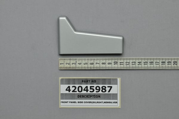 Front Panel Side Cover (Do,Rght,Newsilver