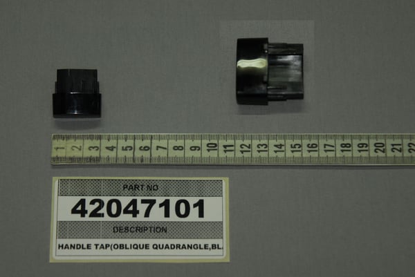 Handle Plug Curved Quadrangle (Blk,L)