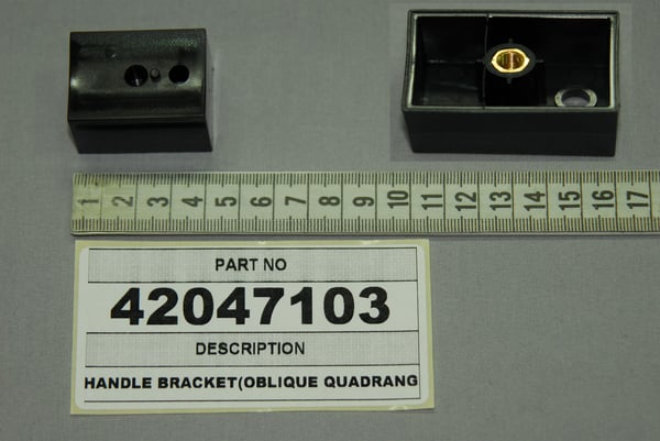 Handle Support Curved Quadrangle (Blk)
