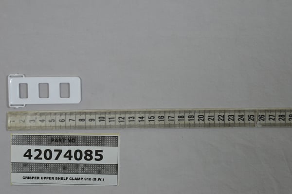 Crisper Upper Shelf Clamp 910 (S.W.)