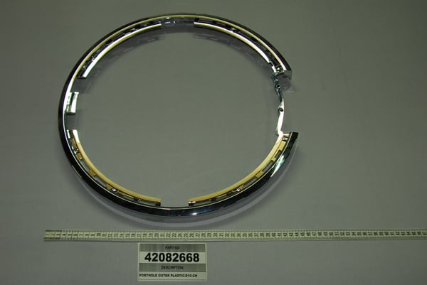 Porthole Outer Plastic/D10-Crom-Pvd