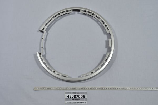 Porthole Outer Plastic/D10-Cls Painted