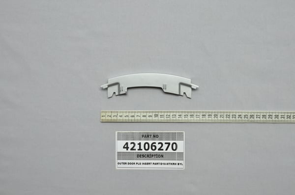 Outer Door Pls Insert Part/D10-Mtkrm Byl