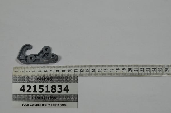 Door Catcher Right GR/910 (Lxg)