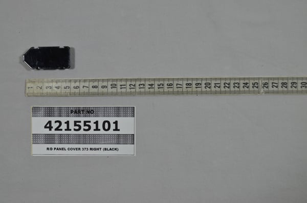 R/D Panel Cover 373 Right (Black)
