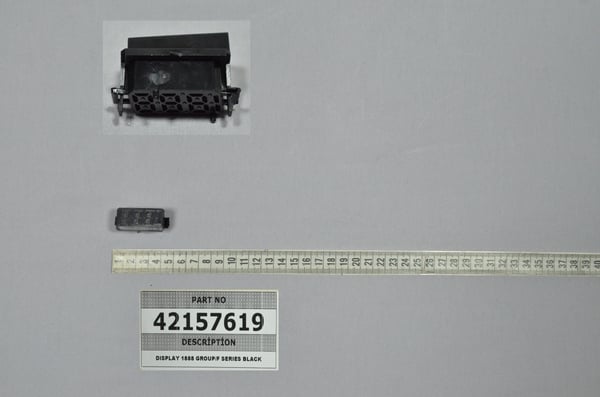 Display 1888 Group/F Series Black