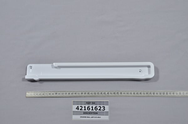 Crisper Rail Left/373 RV1