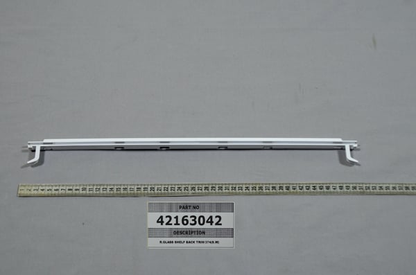 R.Glass Shelf Back Trim/374 (S.W)
