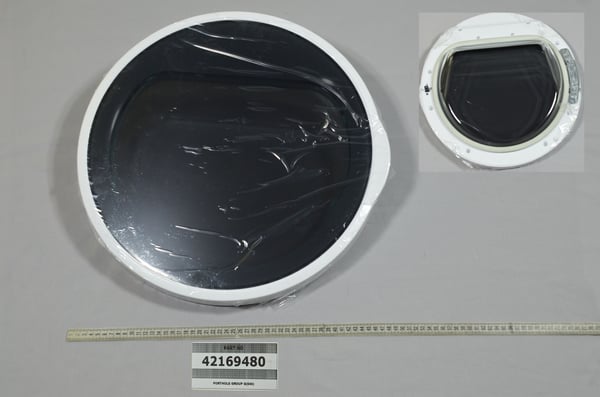 Porthole Group G (D40)