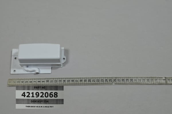Ther.Box/145.S.W.3.Hole RV1