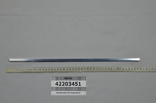 Cr.Glass Shelf Prf/140 (Ext) Wh 447