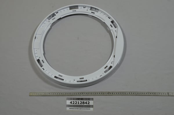 Porthole Outer Plastic/C46-Opak (Km)